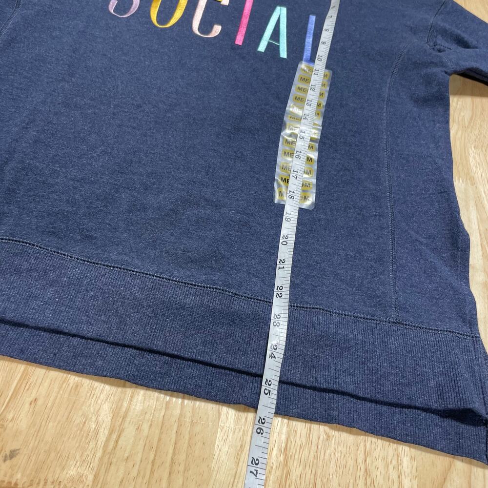 Wildfox NWT Navy Statement “Social” Sweatshirt Side Slits Drop Shoulder Size M - Picture 10 of 10